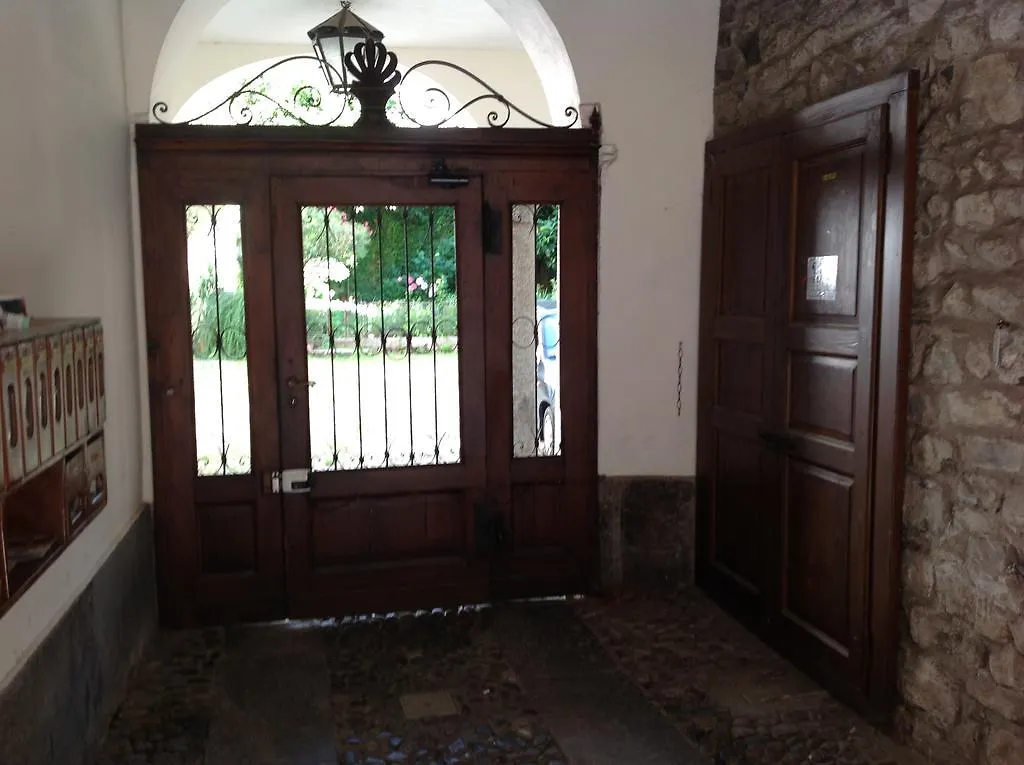 A Casa Di Irene Apartment Como