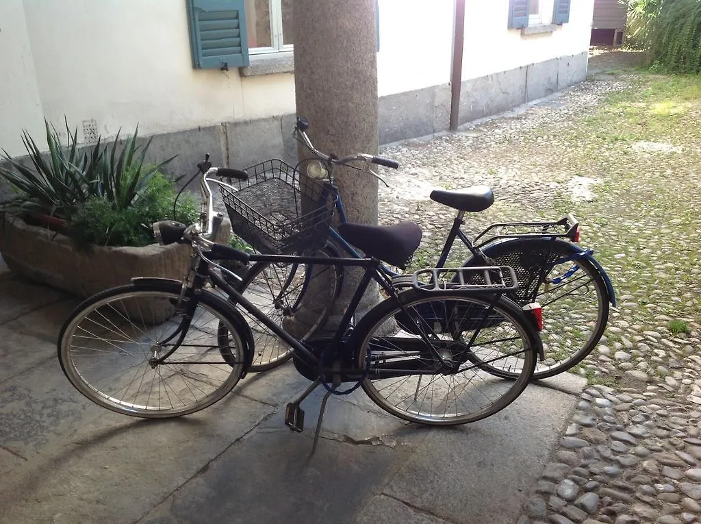 A Casa Di Irene Apartment Como
