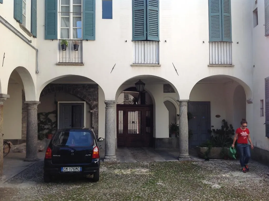 A Casa Di Irene Apartment Como